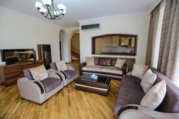 Фото номера Вилла с 2 спальнями Отель Greencity Resort&amp;Residence г. Баку 9