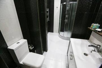 Фото номера Апартаменты Делюкс Отель Greencity Resort&amp;Residence г. Баку 3