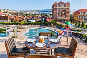 Фото Отель Greencity Resort&amp;Residence г. Баку 2