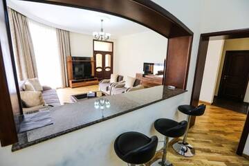 Фото номера Вилла с 2 спальнями Отель Greencity Resort&amp;Residence г. Баку 7