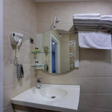 Фото номера Стандартный двухместный номер с 1 кроватью Отель Mensen Hotel Baku г. Баку 39