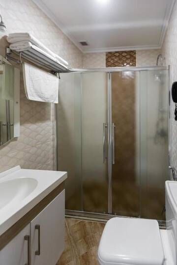 Фото номера Стандартный двухместный номер с 1 кроватью Отель Mensen Hotel Baku г. Баку 43