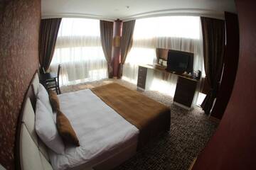 Фото номера Двухместный номер с 1 кроватью с видом на море Отель Sea Park Hotel г. Баку 7
