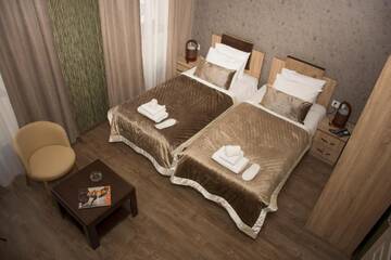 Фото номера Двухместный номер с 2 отдельными кроватями Отель Seven Boutique Hotel Baku г. Баку 10