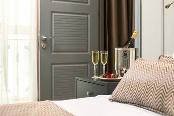 Фото номера Двухместный номер Делюкс с 1 кроватью Отель Teatro Rooms Hotel г. Баку 4