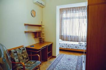 Фото номера Апартаменты с балконом Апартаменты Clock Tower Apartment in Baku г. Баку 41