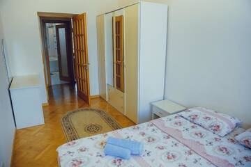 Фото номера Апартаменты с балконом Апартаменты Clock Tower Apartment in Baku г. Баку 46