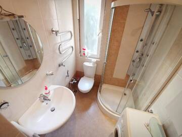 Фото номера Апартаменты с балконом Апартаменты Clock Tower Apartment in Baku г. Баку 37