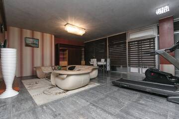 Фото номера Апартаменты с видом на сад Отель Deluxe City Hotel г. Баку 16