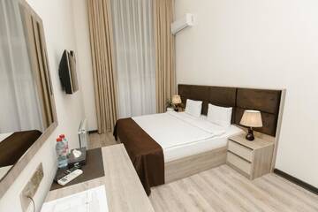 Фото номера Двухместный номер с 1 кроватью Отель Deluxe City Hotel г. Баку 4