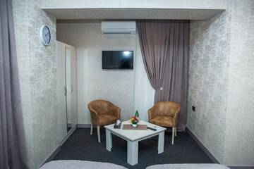 Фото номера Номер с кроватью размера «king-size» Отель Baku Style Hotel г. Баку 5