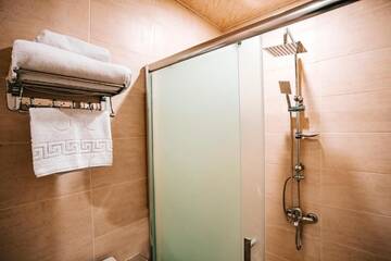 Фото номера Стандартный двухместный номер с 1 кроватью или 2 отдельными кроватями Отель La Casa Baku г. Баку 20