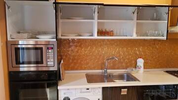 Фото номера Апартаменты с 3 спальнями Апартаменты Deluxe City Center Apartment г. Баку 53