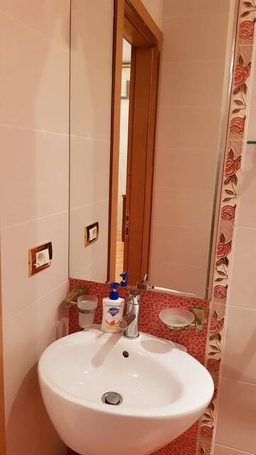 Фото номера Апартаменты с 3 спальнями Апартаменты Deluxe City Center Apartment г. Баку 15