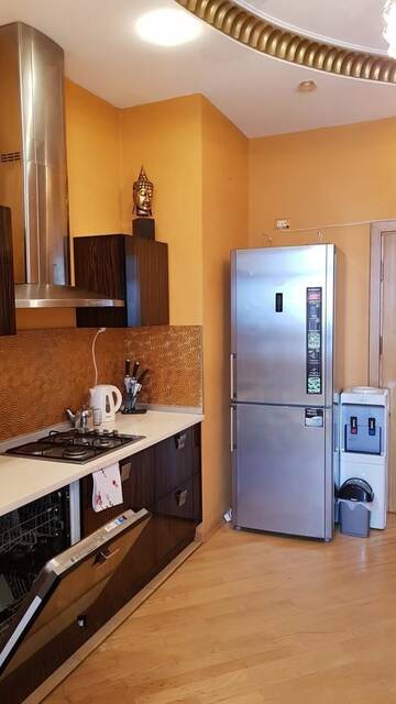 Фото номера Апартаменты с 3 спальнями Апартаменты Deluxe City Center Apartment г. Баку 29