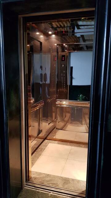 Фото номера Апартаменты с 3 спальнями Апартаменты Deluxe City Center Apartment г. Баку 27