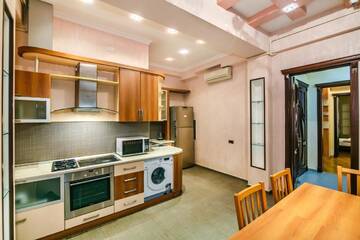Фото номера Апартаменты Делюкс Апартаменты Apartment On Center Targovi г. Баку 42