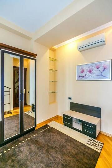 Фото номера Апартаменты Делюкс Апартаменты Apartment On Center Targovi г. Баку 18
