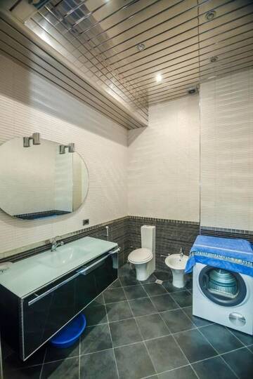 Фото номера Апартаменты Делюкс Апартаменты Apartment On Center Targovi г. Баку 16