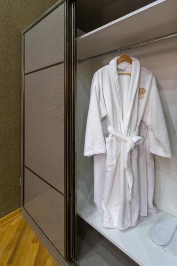 Фото номера Люкс Отель Deniz Inn City Hotel г. Баку 15