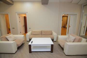 Фото номера Апартаменты Апартаменты CENTR BAKU. 4 Bedrooms. г. Баку 58
