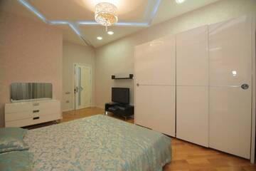 Фото номера Апартаменты Апартаменты CENTR BAKU. 4 Bedrooms. г. Баку 55