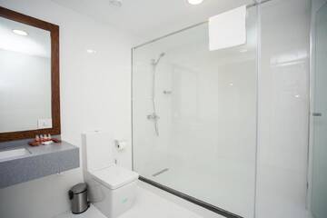 Фото номера Стандартный двухместный номер с 1 кроватью Отель Da Vinci Hotel г. Баку 26