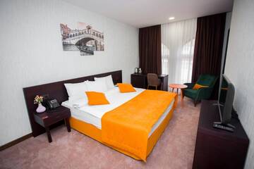 Фото номера Стандартный двухместный номер с 1 кроватью Отель Da Vinci Hotel г. Баку 9