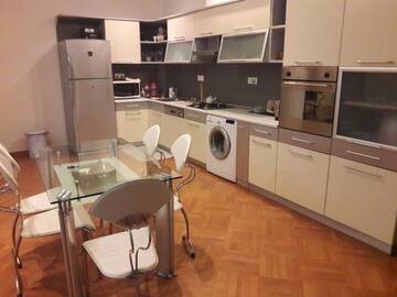 Фото Апартаменты Metro Old Town.Apartment г. Баку 3