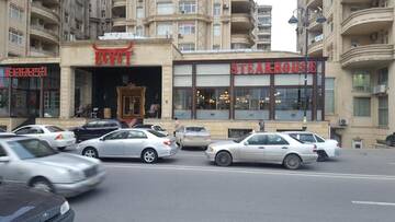 Фото Апартаменты Tsentr Geidar Aliev Apartment г. Баку 2
