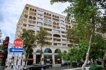Фото номера Апартаменты Делюкс Апартаменты Deluxe Apartment with Sea and F1 view г. Баку 31