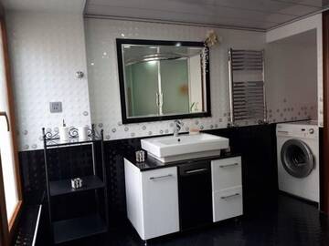 Фото номера Апартаменты с 3 спальнями Апартаменты Apartment in the Centre 01 г. Баку 11