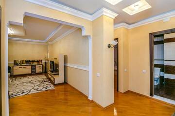 Фото номера Апартаменты с 3 спальнями Апартаменты Lux Apartment in Targovi Nizami Street г. Баку 60