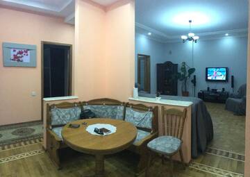 Фото Апартаменты City Hall Apartment г. Баку 3