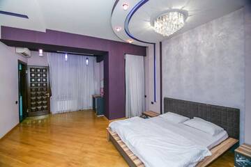 Фото Апартаменты Street NIZAMI - 4 Bedrooms г. Баку 1