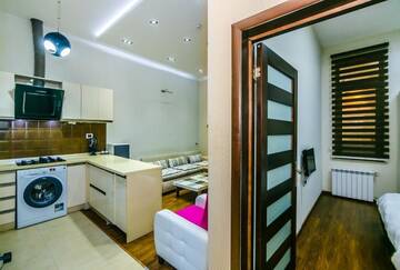 Фото номера Апартаменты с 2 спальнями Апартаменты LUX apartment near in Hard Rock г. Баку 71