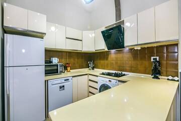Фото номера Апартаменты с 2 спальнями Апартаменты LUX apartment near in Hard Rock г. Баку 68