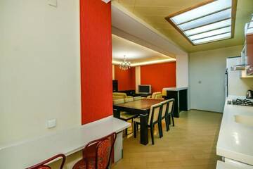 Фото номера Апартаменты с 3 спальнями Апартаменты Red Apartment Vip City Center г. Баку 7