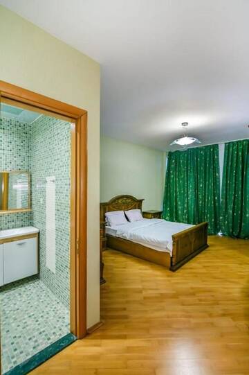 Фото номера Апартаменты с 3 спальнями Апартаменты Red Apartment Vip City Center г. Баку 32