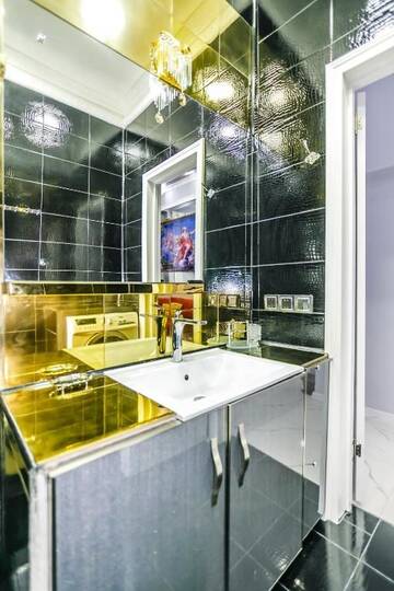 Фото номера Апартаменты с 3 спальнями Апартаменты Delux Apartament in Center г. Баку 48