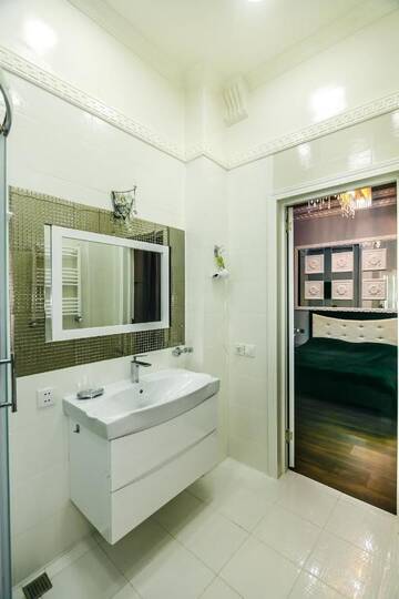 Фото номера Апартаменты с 3 спальнями Апартаменты Delux Apartament in Center г. Баку 15