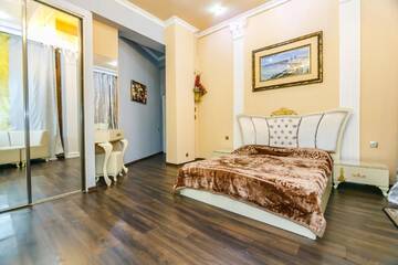 Фото номера Апартаменты с 3 спальнями Апартаменты Delux Apartament in Center г. Баку 16