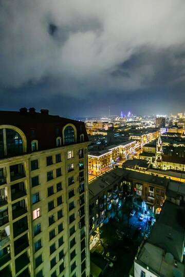 Фото номера Апартаменты с 3 спальнями Апартаменты Delux Apartament in Center г. Баку 27