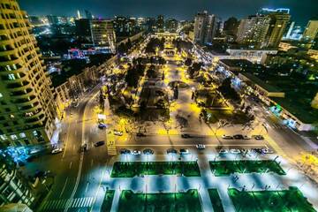 Фото номера Апартаменты с 3 спальнями Апартаменты Delux Apartament in Center г. Баку 24