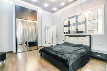 Фото номера Апартаменты с 3 спальнями Апартаменты Delux Apartament in Center г. Баку 10
