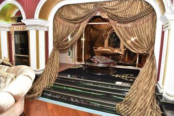 Фото номера Апартаменты с 3 спальнями Апартаменты Sheikh Apartment in Baku г. Баку 98