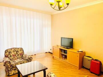 Фото номера Апартаменты с 2 спальнями Апартаменты CENTRIC 2 BDR APARTAMENT г. Баку 11