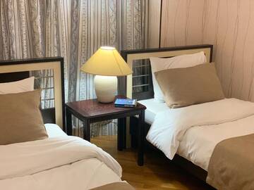 Фото Апартаменты CENTRIC 2 BDR APARTAMENT г. Баку 3