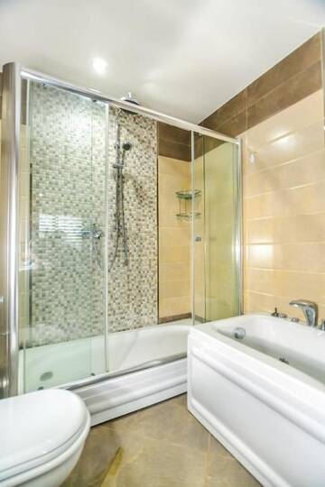 Фото номера Апартаменты с 2 спальнями Апартаменты Apartment Port Baku Residance2 г. Баку 132