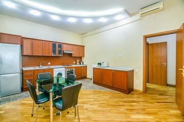 Фото номера Апартаменты с 3 спальнями Апартаменты Luxary Apartment Molocan Garden г. Баку 79